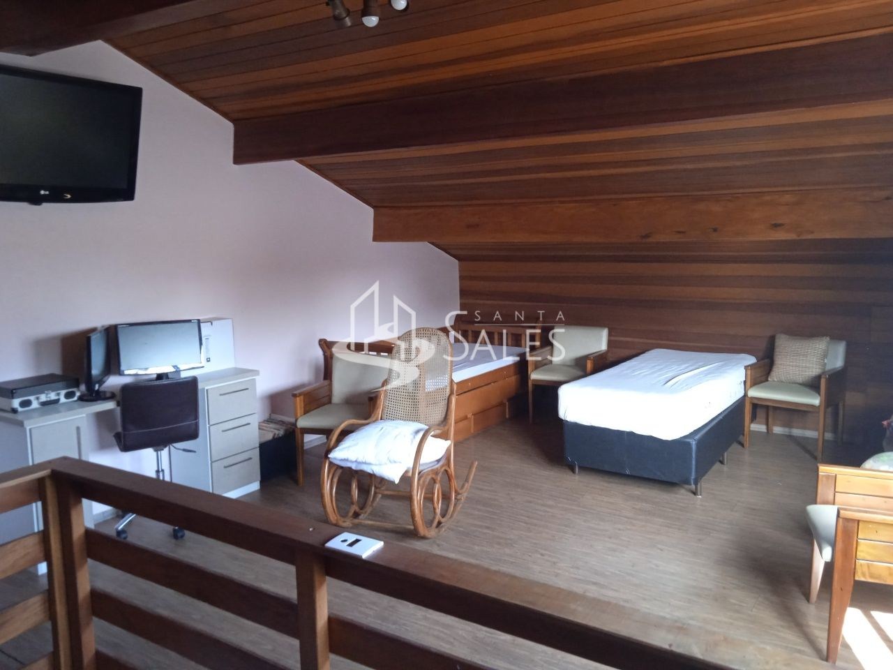 Sobrado, 3 quartos, 241 m² - Foto 2