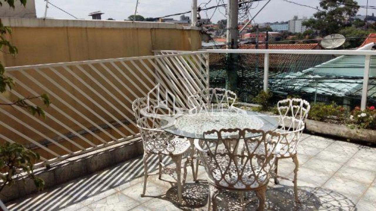 Sobrado, 4 quartos, 210 m² - Foto 1