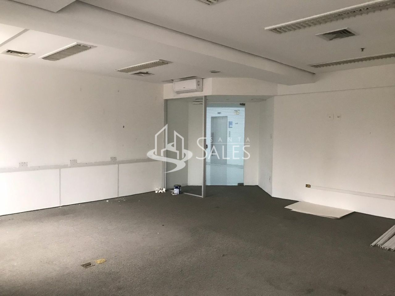 Imóvel Comercial Padrão para alugar, 70m² - Foto 1