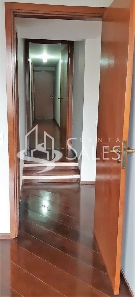 Apartamento para alugar com 4 quartos, 230m² - Foto 12