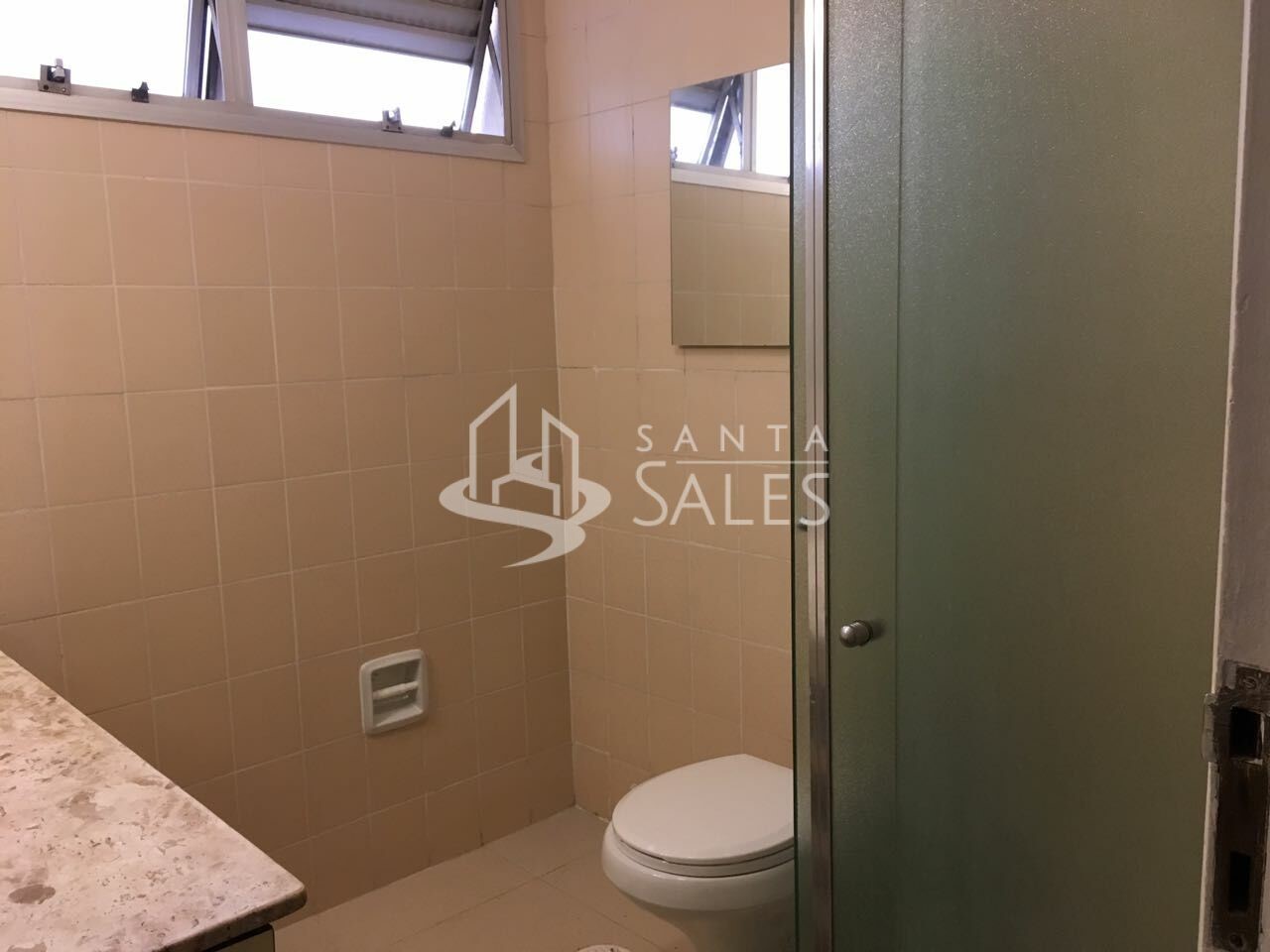 Apartamento para alugar com 3 quartos, 130m² - Foto 2