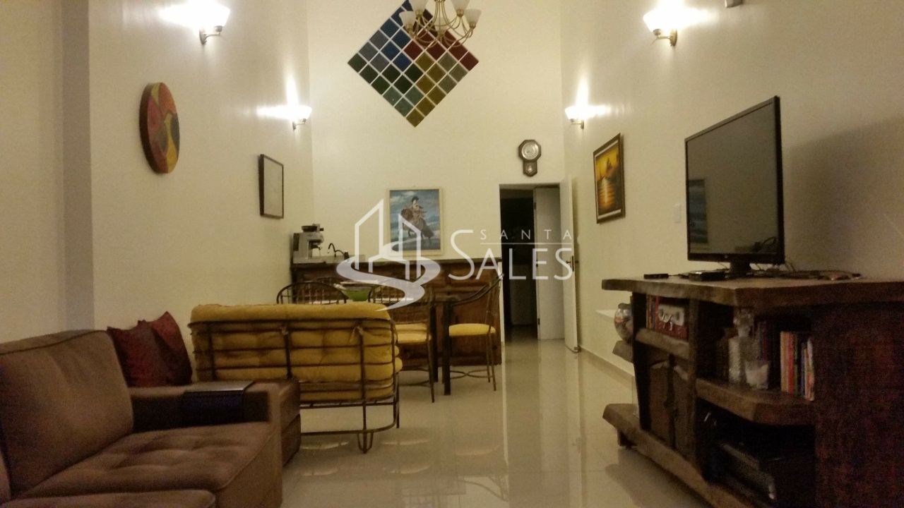 Casa, 4 quartos, 196 m² - Foto 1