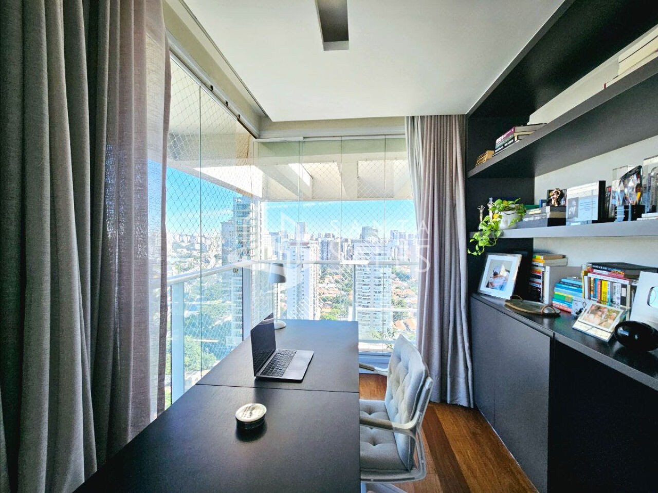 Cobertura à venda com 3 quartos, 230m² - Foto 3