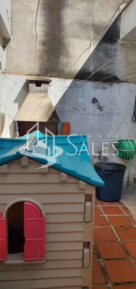Sobrado à venda com 2 quartos, 120m² - Foto 2