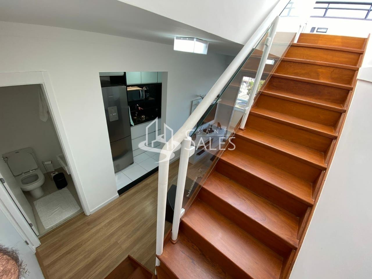 Apartamento à venda com 1 quarto, 80m² - Foto 2