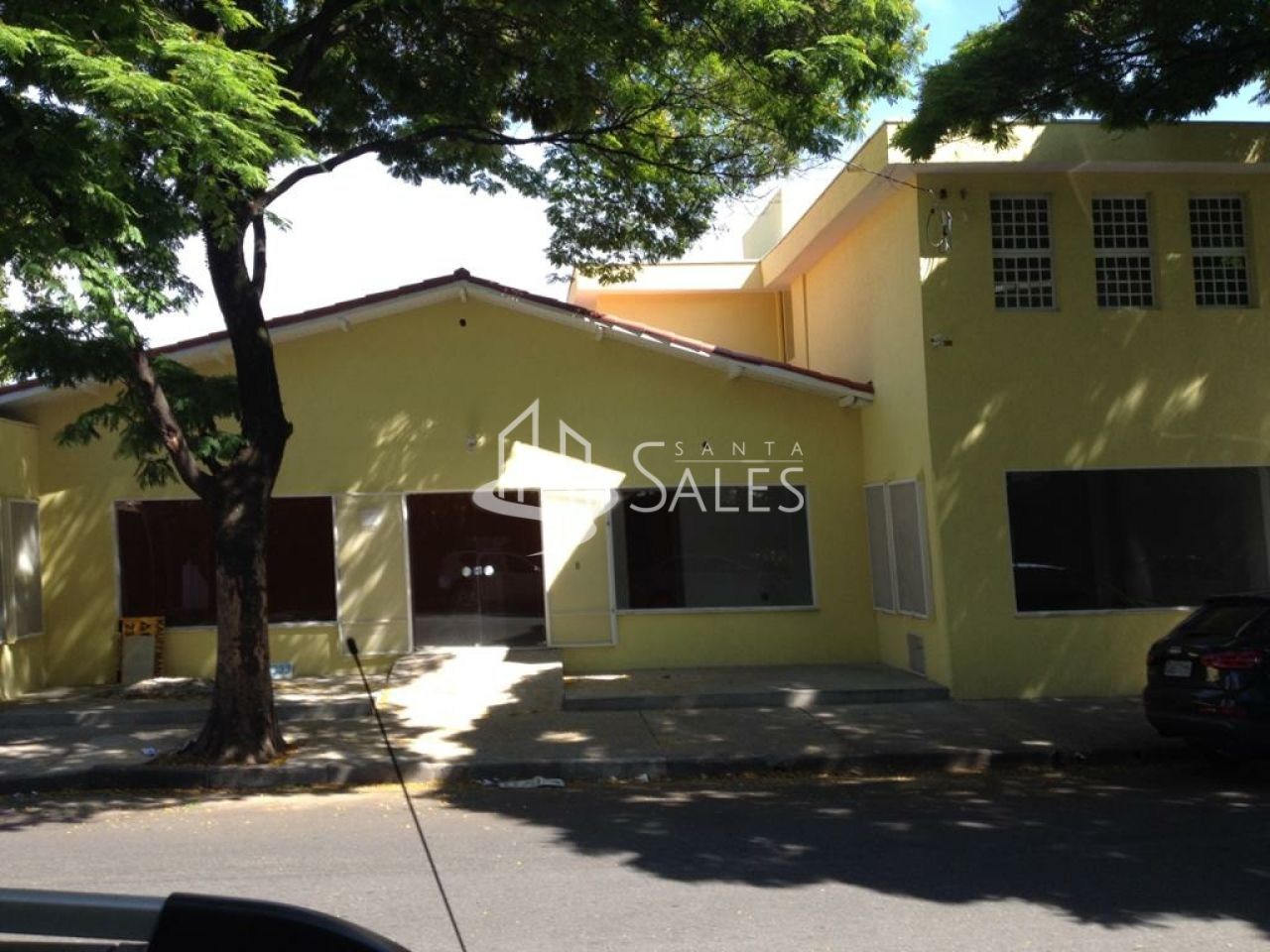 Loja-Salão, 200 m² - Foto 1