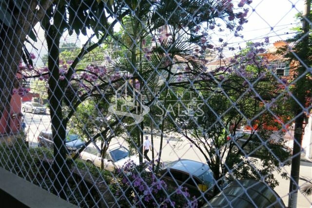 Apartamento para alugar com 3 quartos, 130m² - Foto 13