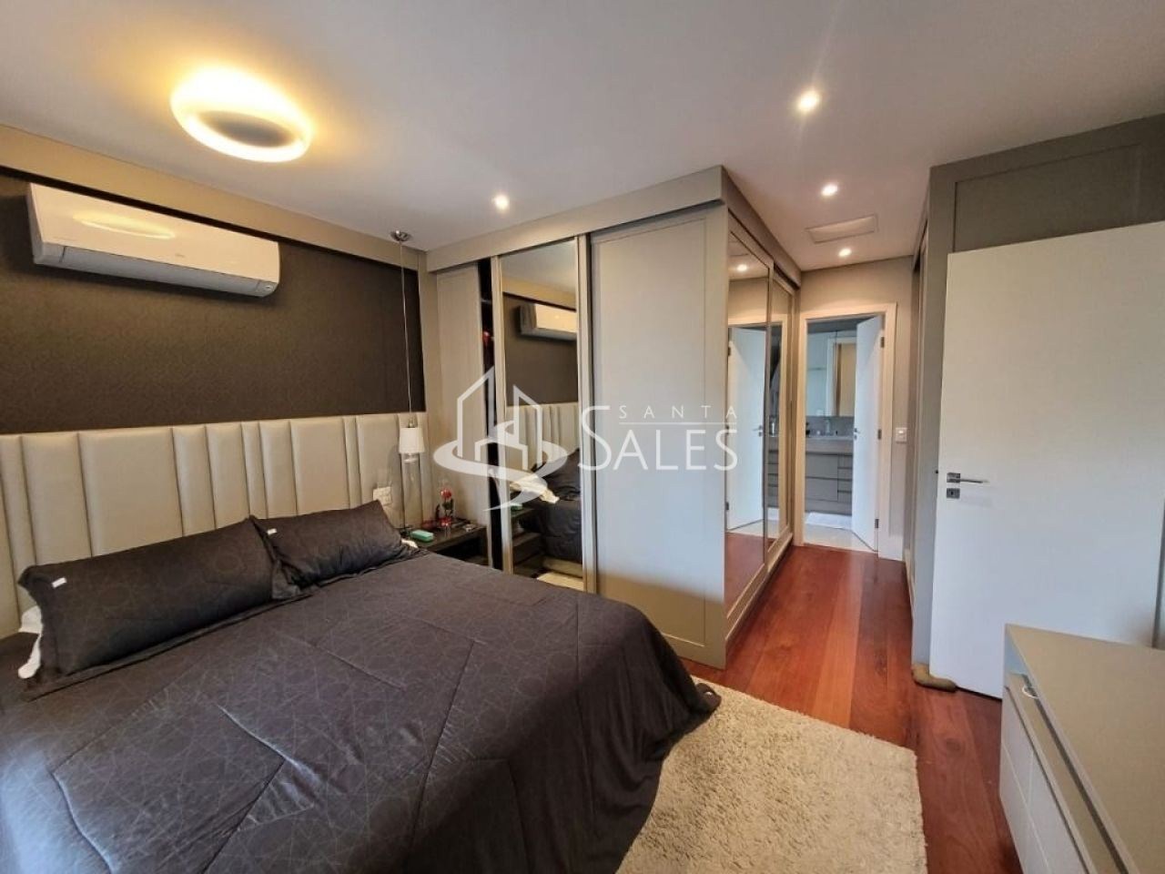 Apartamento, 4 quartos, 228 m² - Foto 1