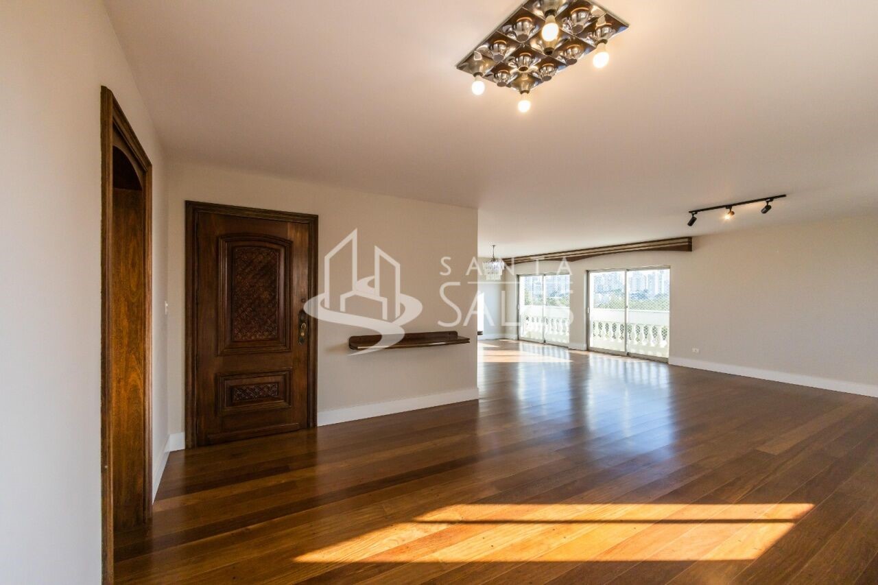 Apartamento à venda com 3 quartos, 200m² - Foto 5