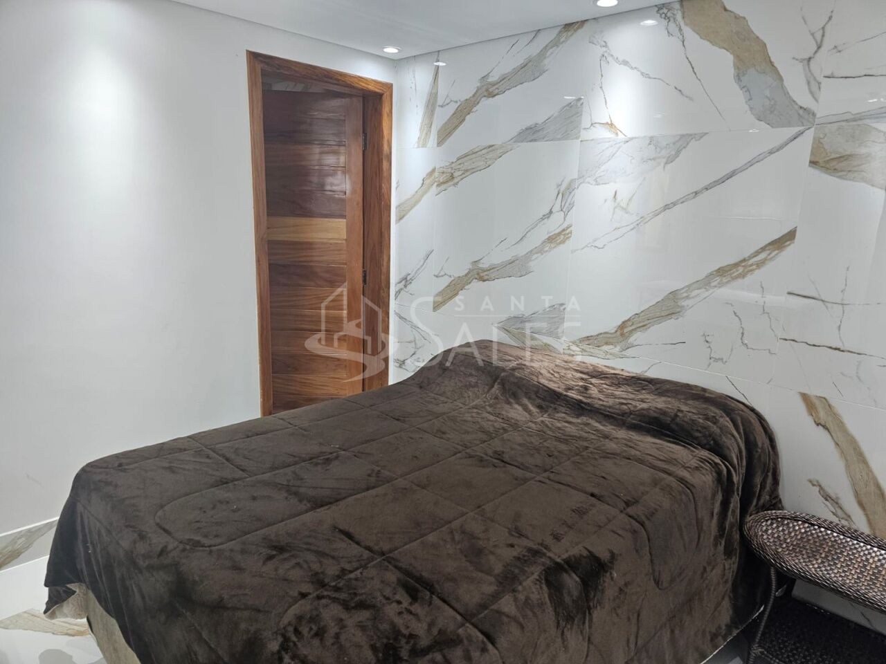 Casa à venda com 5 quartos, 330m² - Foto 45