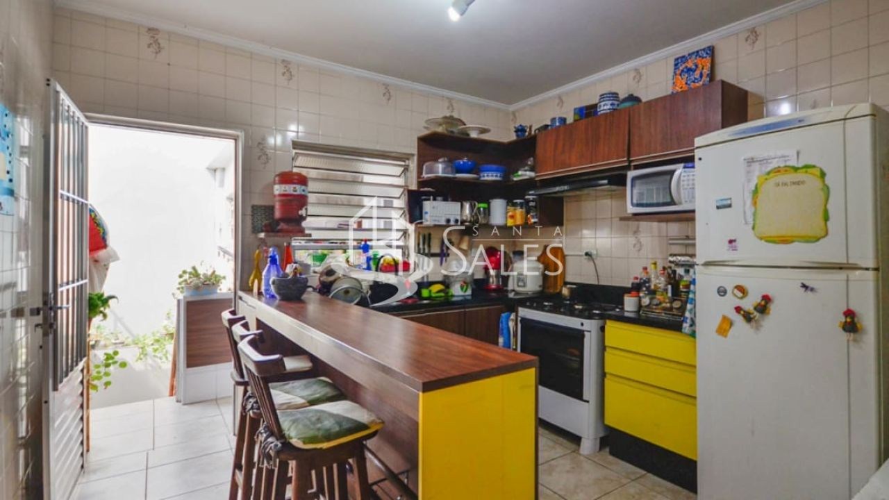Sobrado à venda com 3 quartos, 160m² - Foto 3