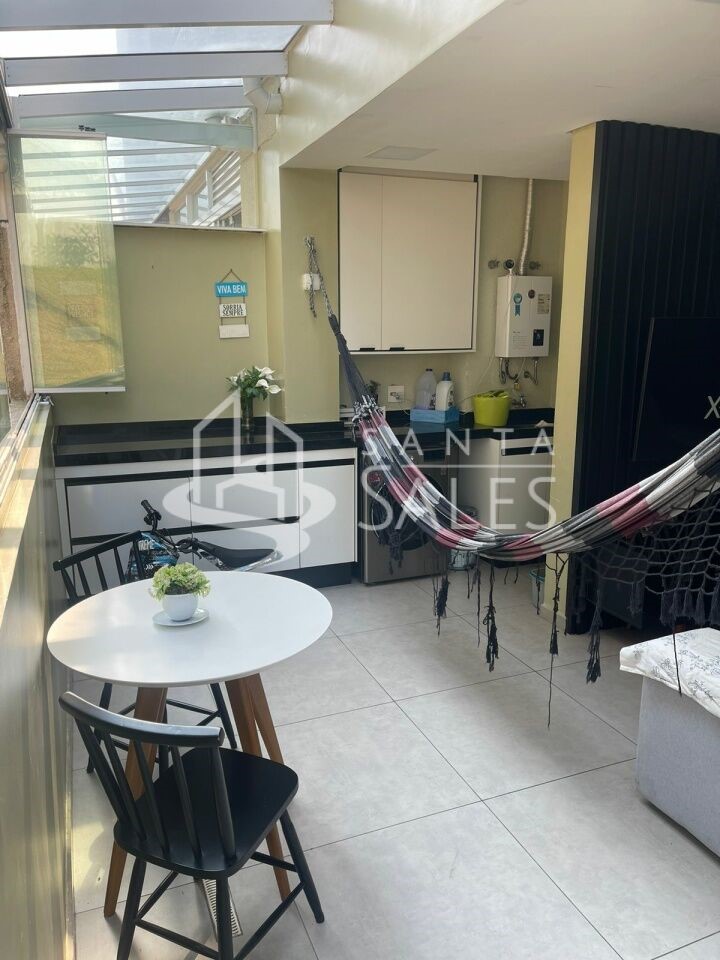 Apartamento à venda com 2 quartos, 70m² - Foto 15