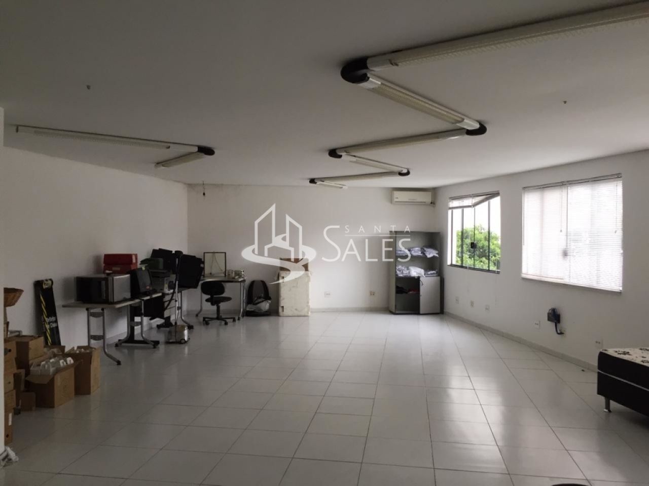 Prédio Inteiro para alugar, 1250m² - Foto 11