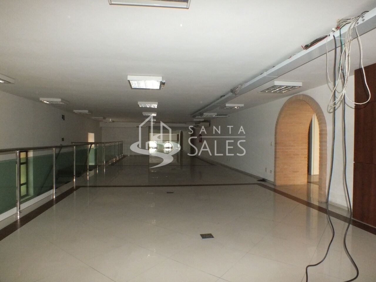 Prédio Inteiro à venda com 10 quartos, 3000m² - Foto 13