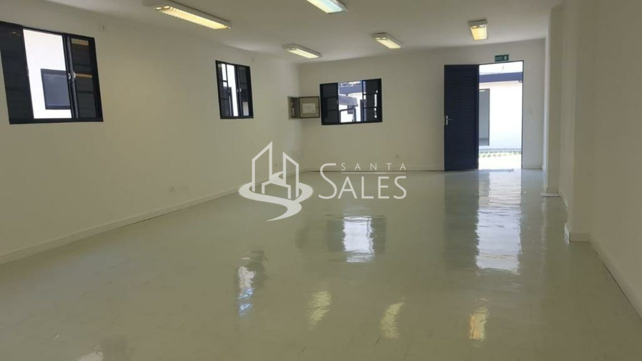 Casa para alugar com 3 quartos, 550m² - Foto 19