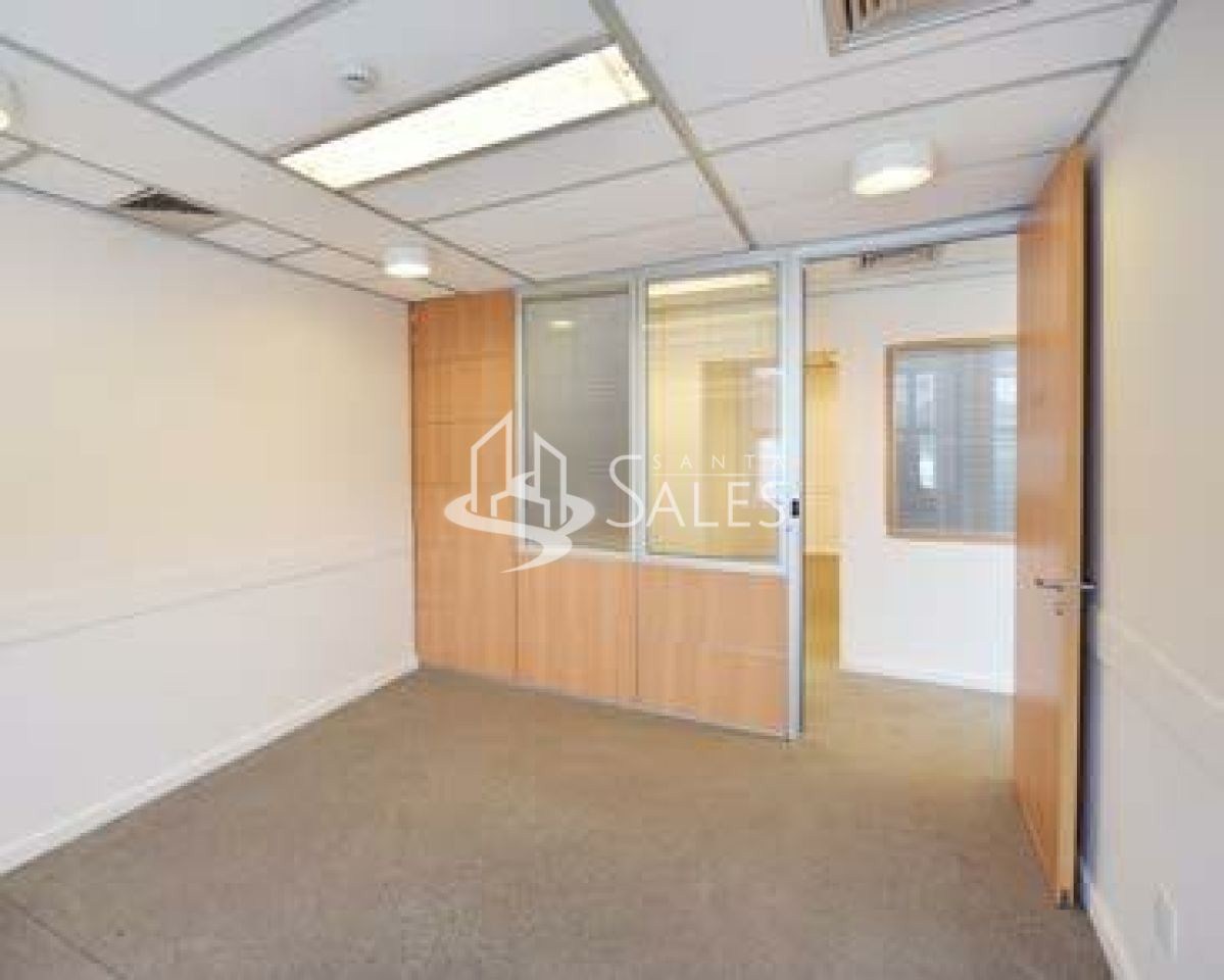 Imóvel Comercial Padrão para alugar, 550m² - Foto 2