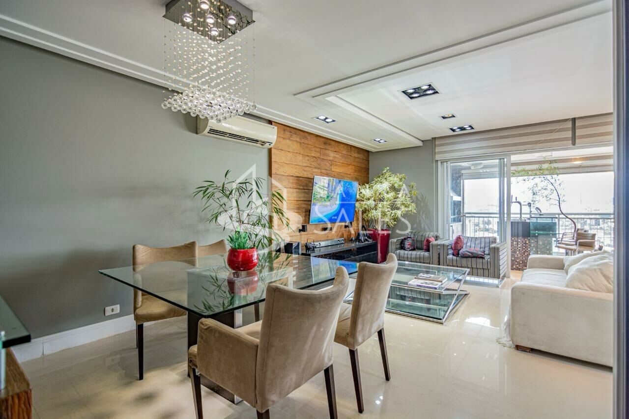 Apartamento para alugar com 4 quartos, 206m² - Foto 14