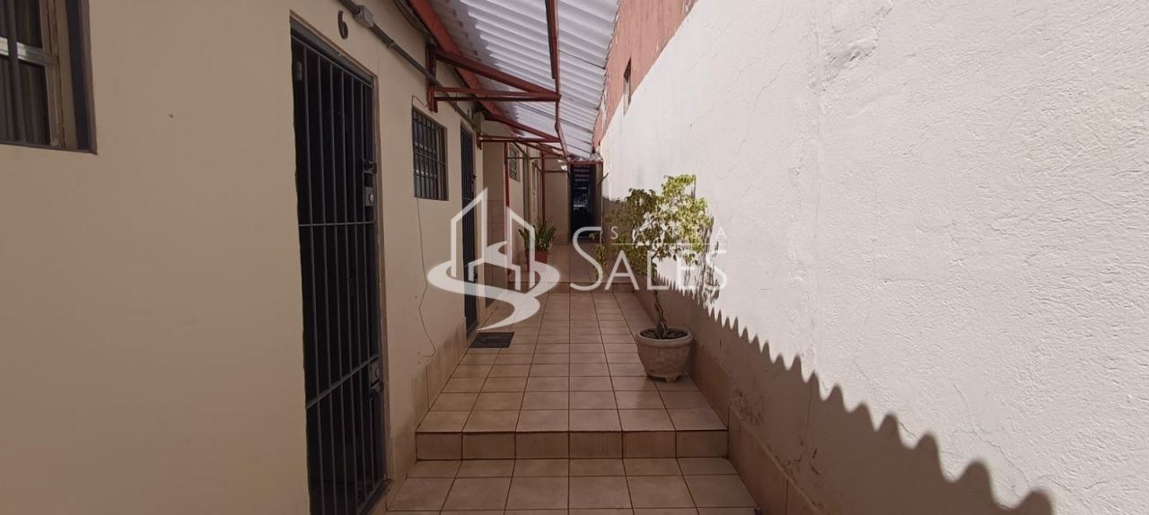 Prédio Inteiro à venda com 11 quartos, 131m² - Foto 2