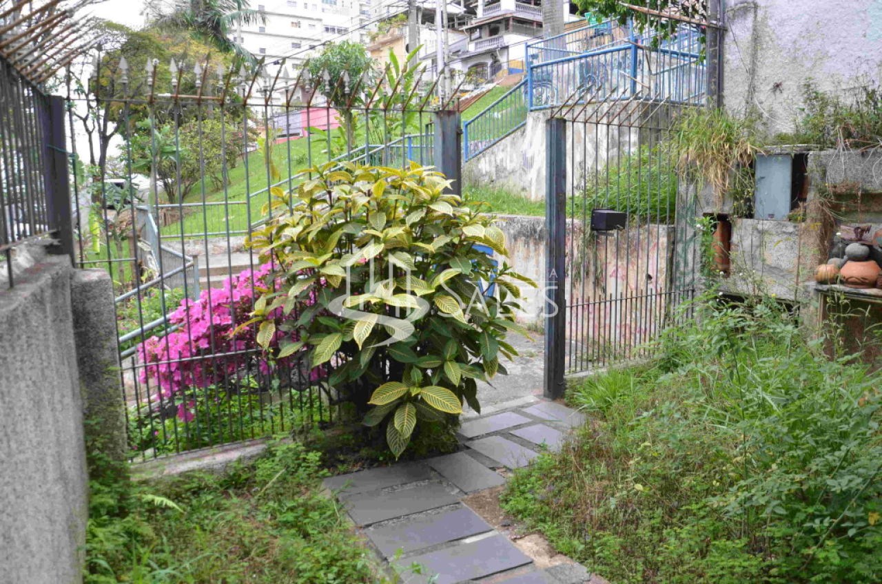 Sobrado, 4 quartos, 200 m² - Foto 1