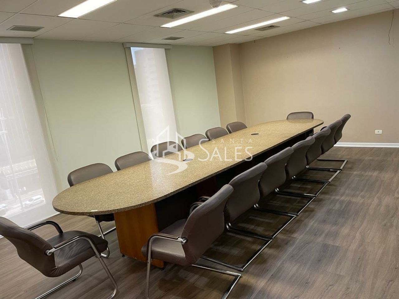Sala-Conjunto, 510 m² - Foto 1