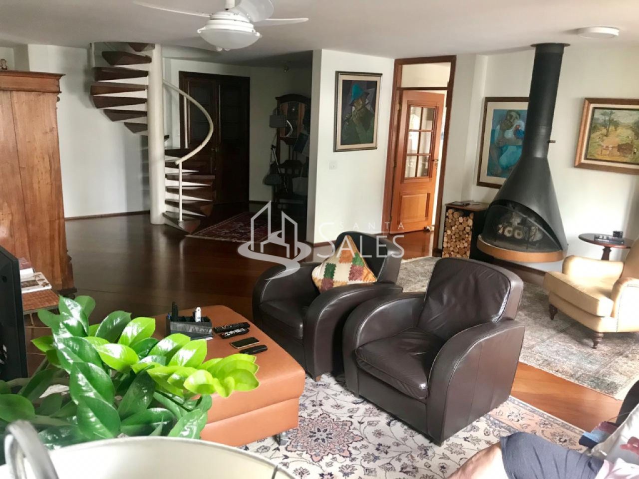 Apartamento, 3 quartos, 240 m² - Foto 1