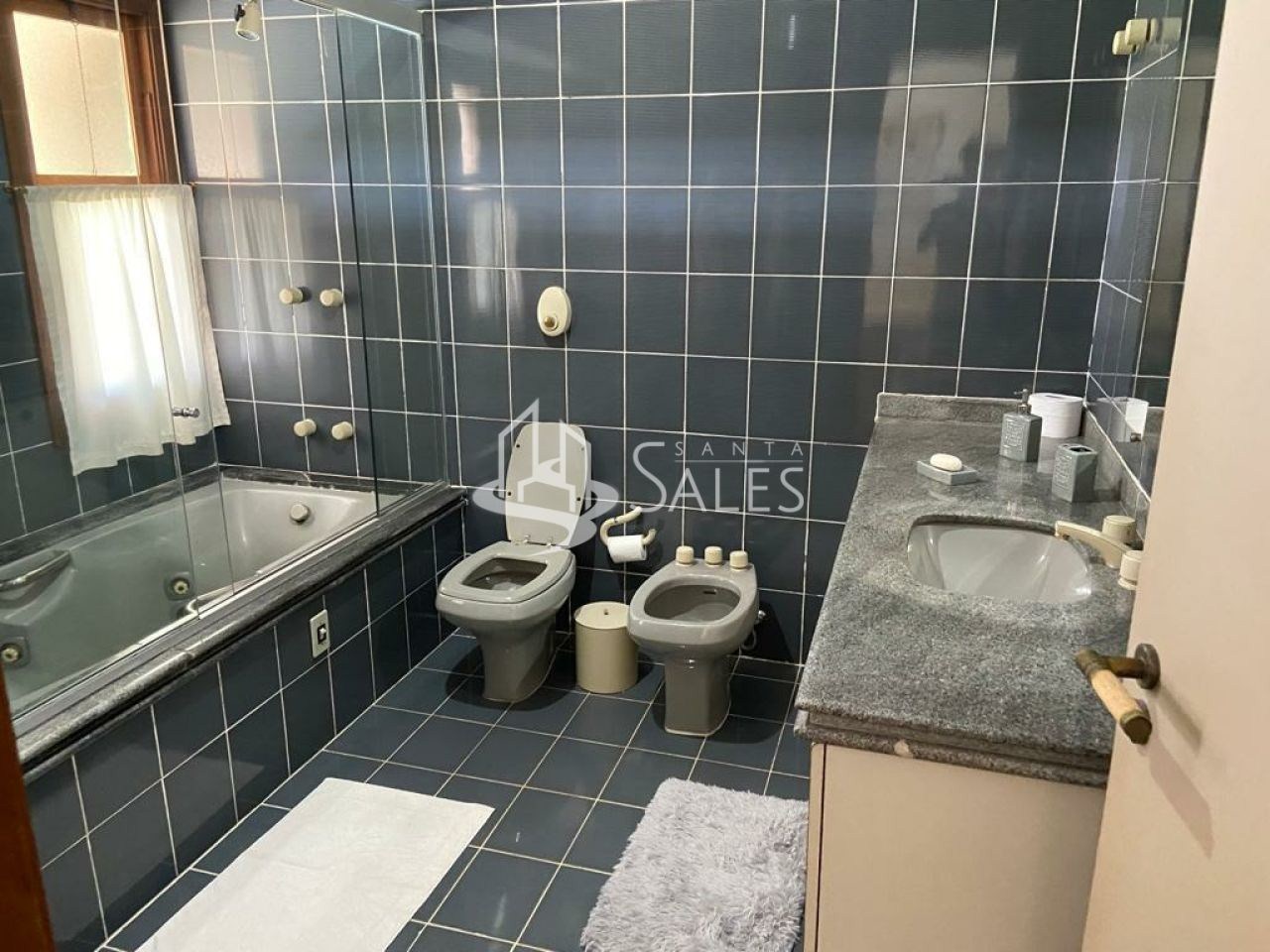 Casa à venda com 4 quartos, 450m² - Foto 5
