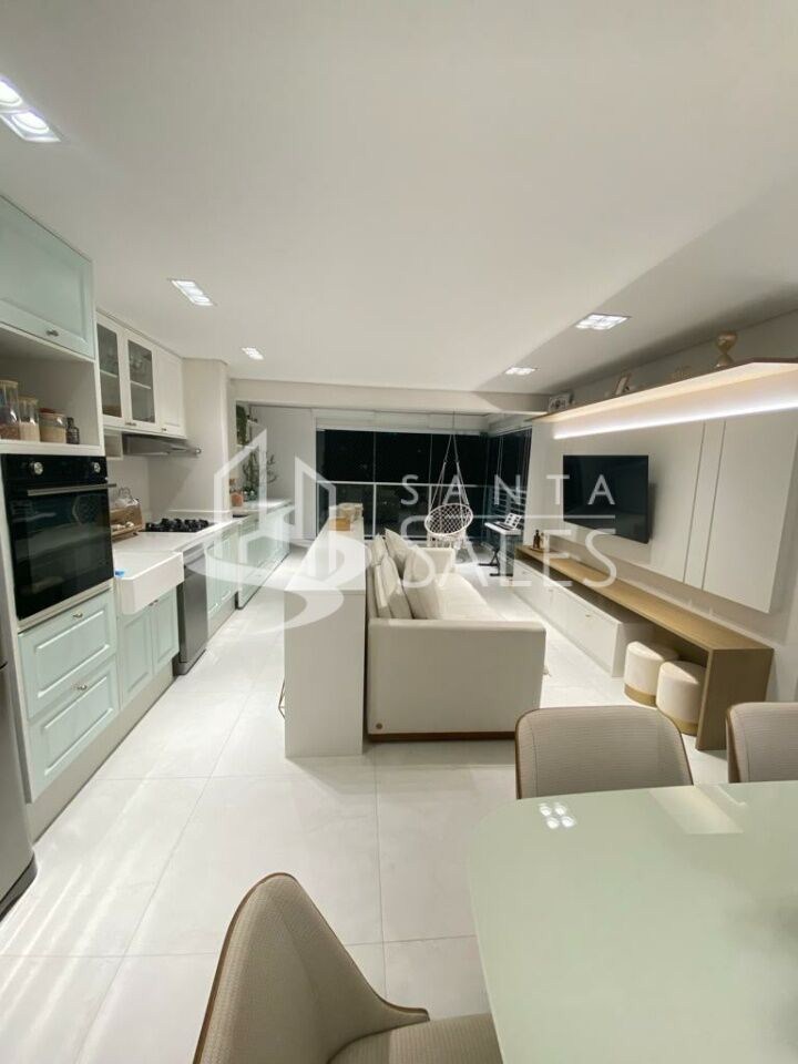 Apartamento à venda com 2 quartos, 68m² - Foto 7