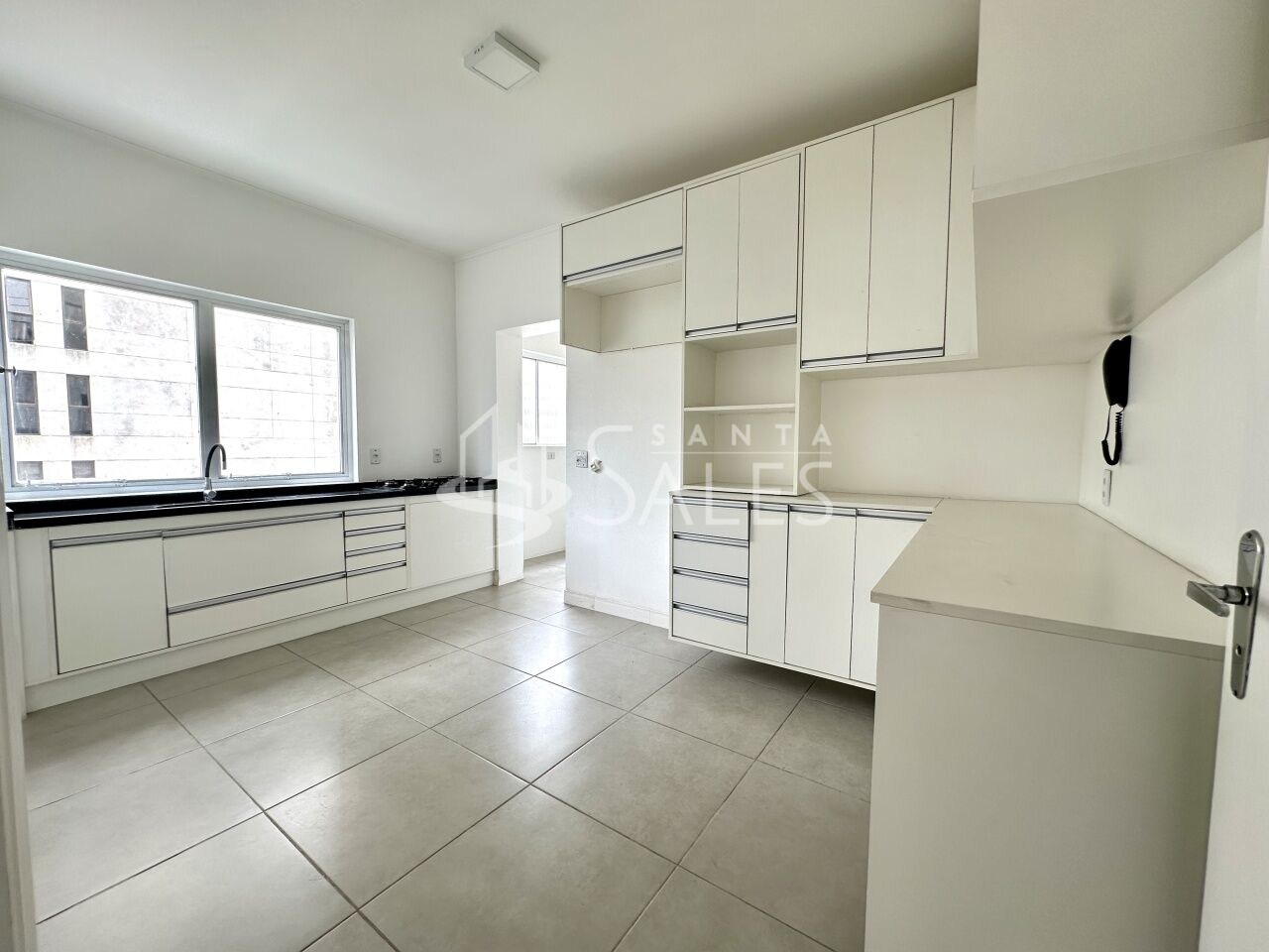 Apartamento para alugar com 3 quartos, 278m² - Foto 25