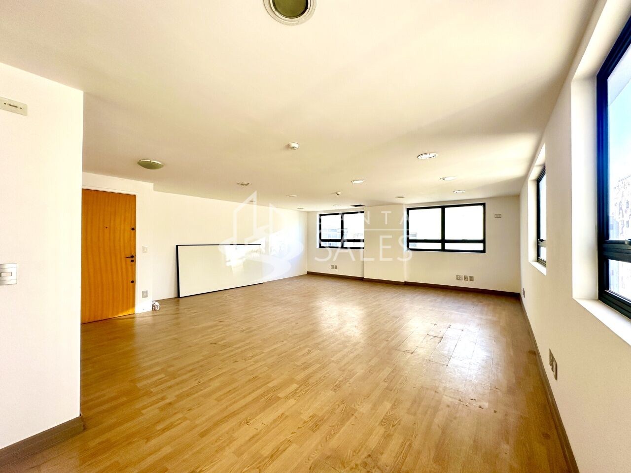 Loja-Salão para alugar, 55m² - Foto 3