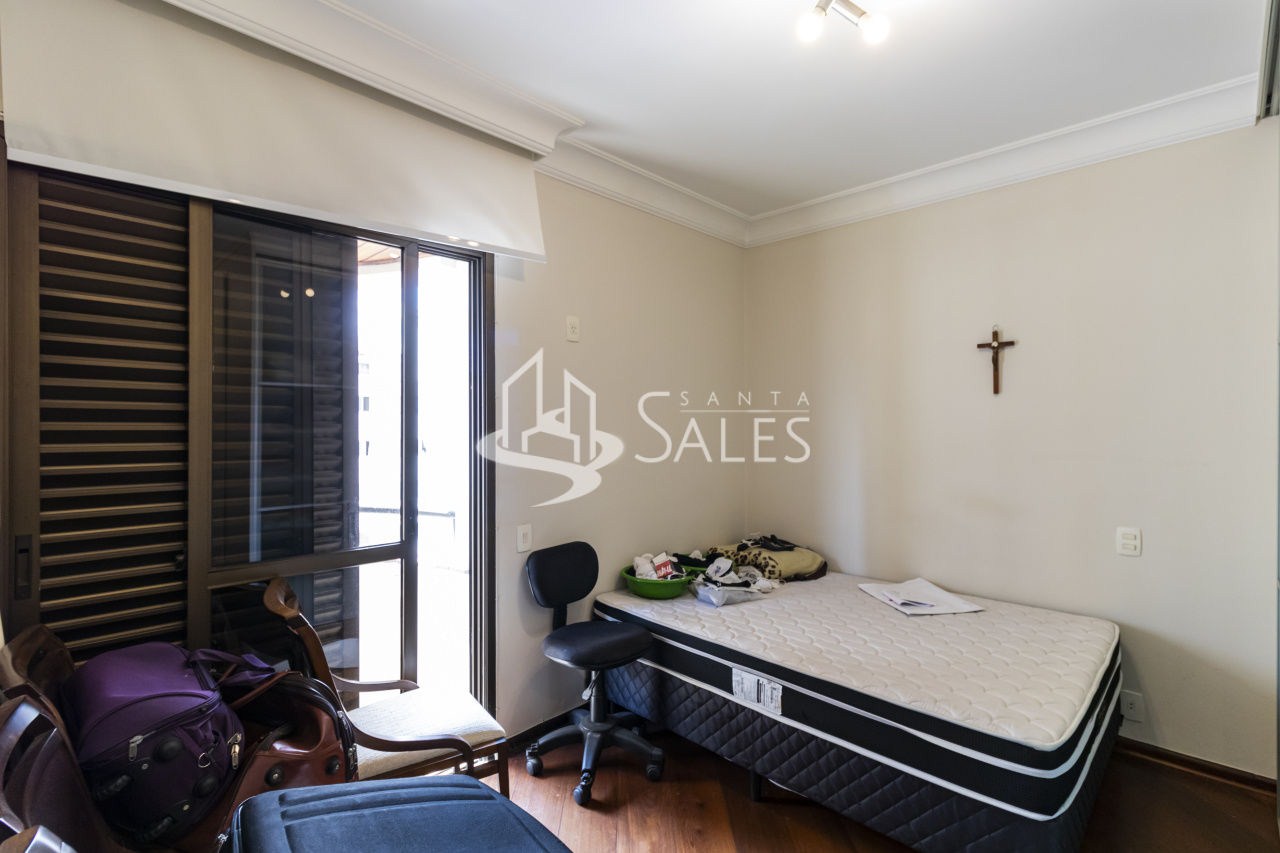 Apartamento para alugar com 4 quartos, 227m² - Foto 11