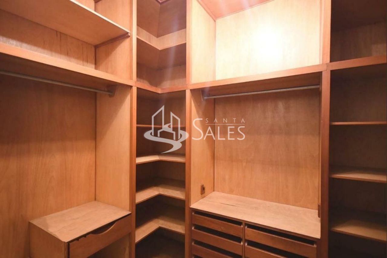 Apartamento à venda com 3 quartos, 237m² - Foto 29