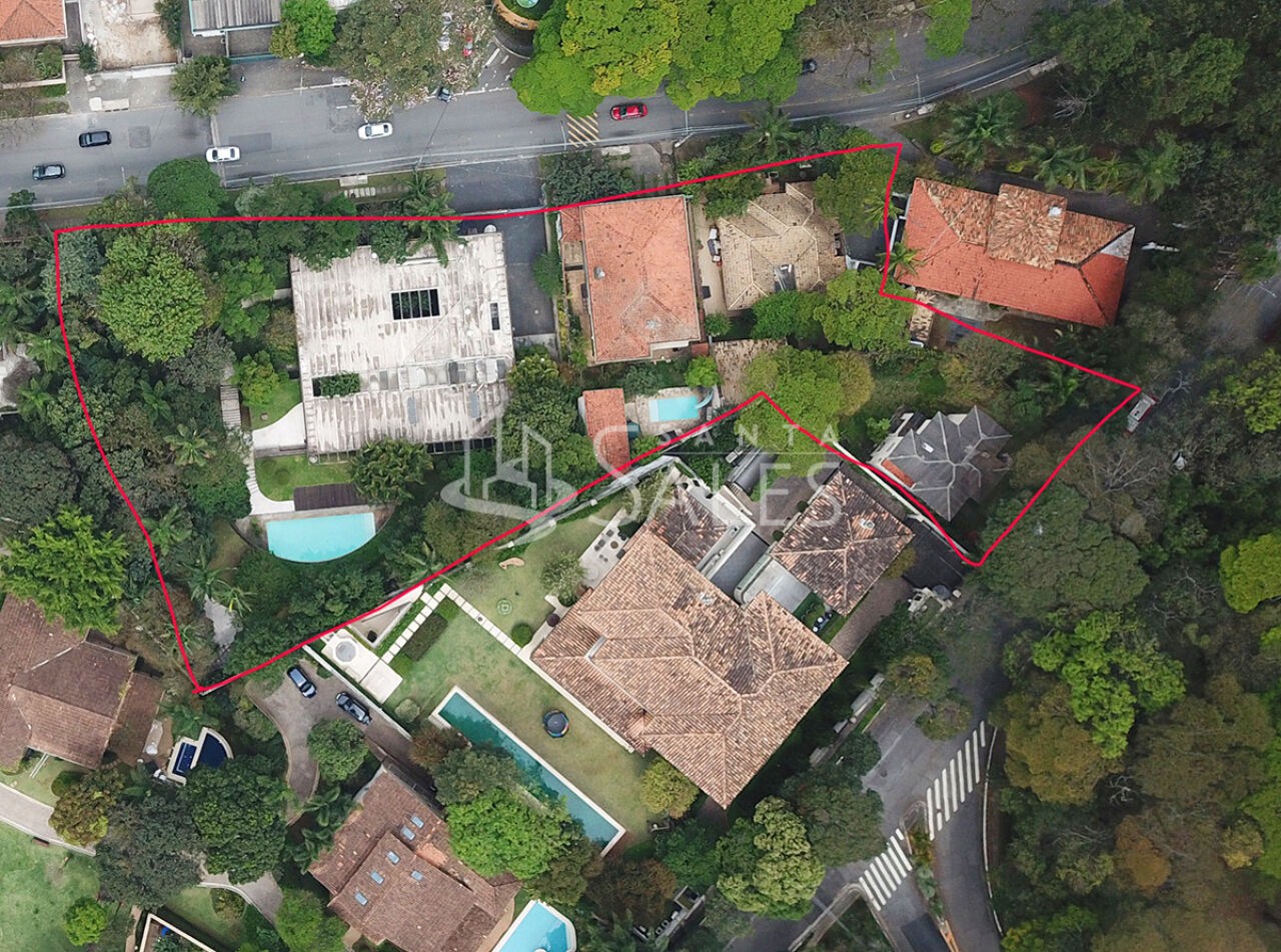 Prédio Inteiro à venda com 4 quartos, 976m² - Foto 1