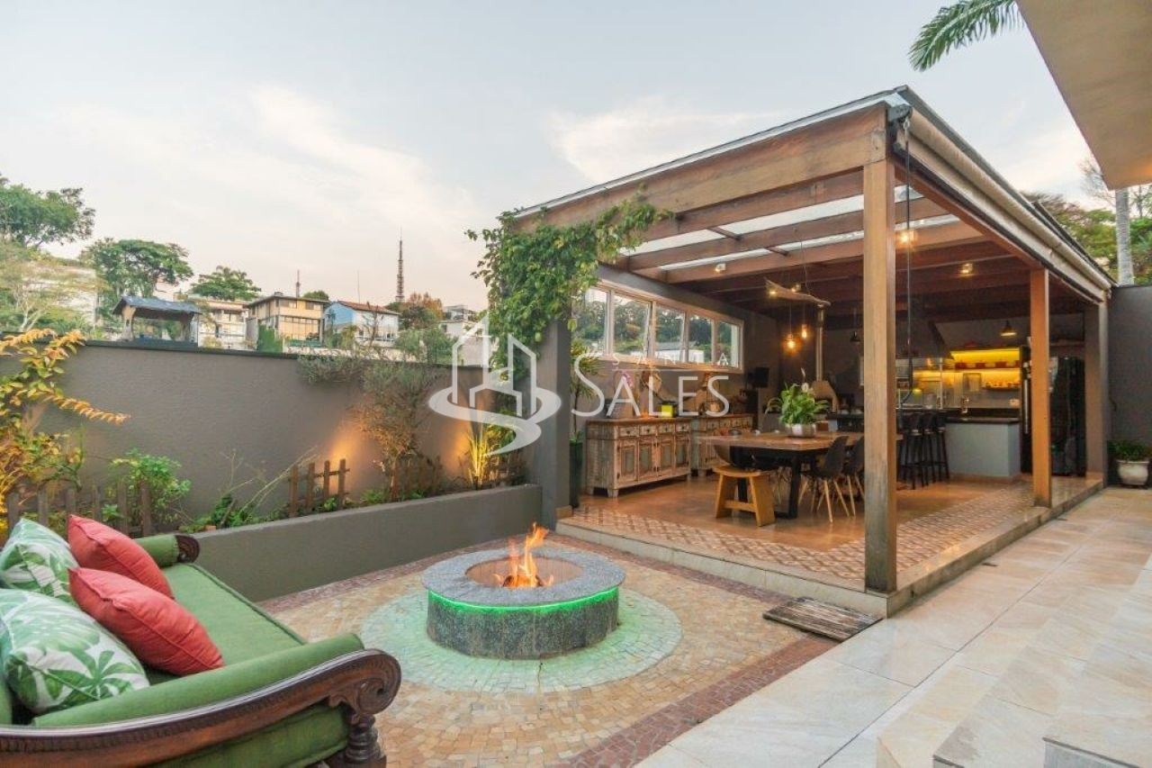 Sobrado à venda com 5 quartos, 606m² - Foto 5