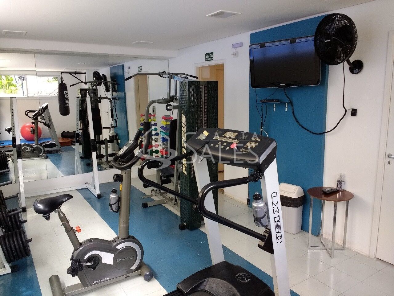 Apartamento à venda com 2 quartos, 68m² - Foto 20