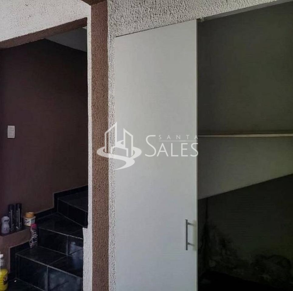 Casa à venda com 2 quartos, 90m² - Foto 12
