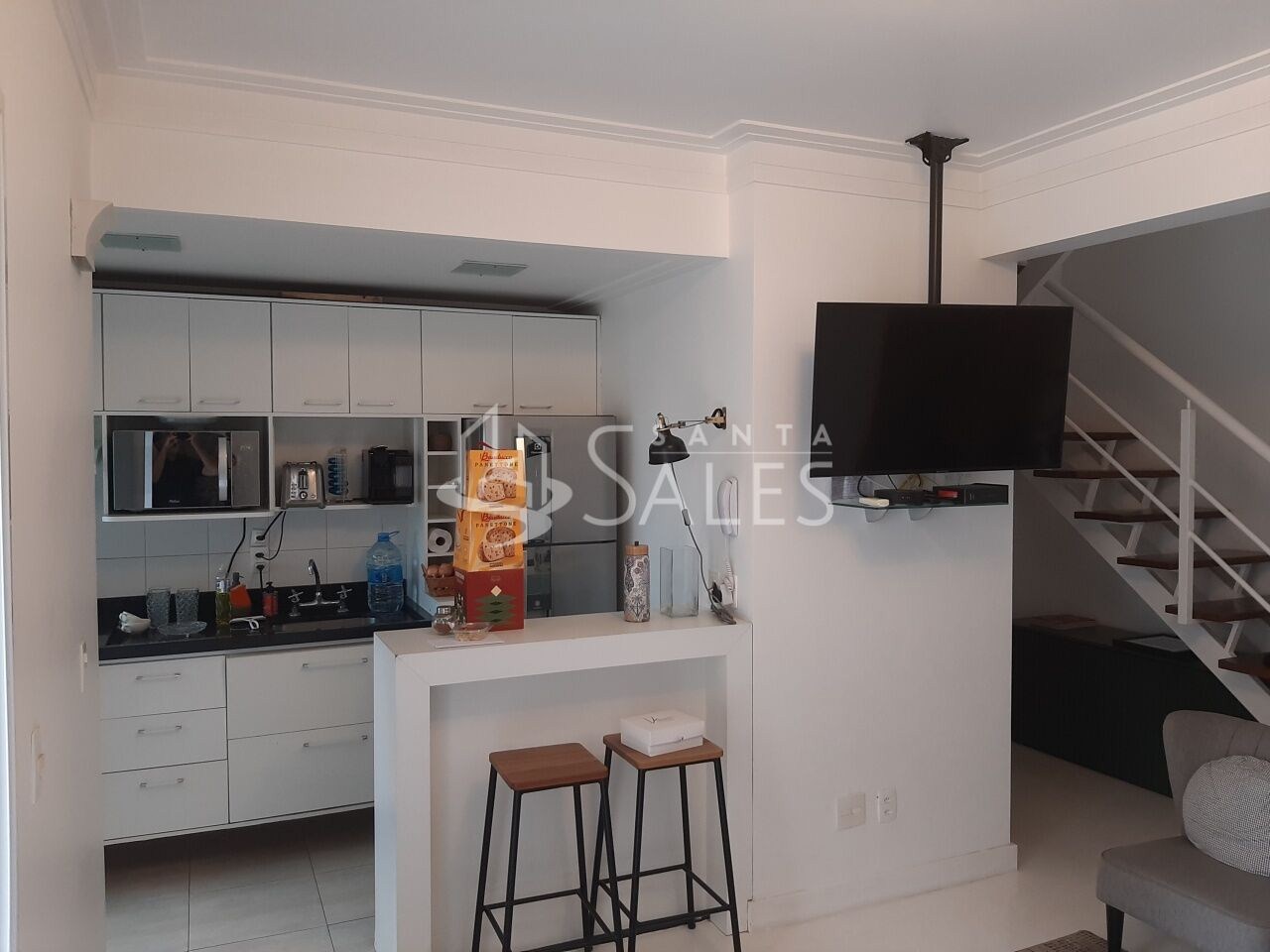 Apartamento para alugar com 1 quarto, 70m² - Foto 2
