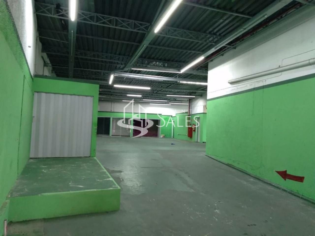 Loja-Salão para alugar, 699m² - Foto 2