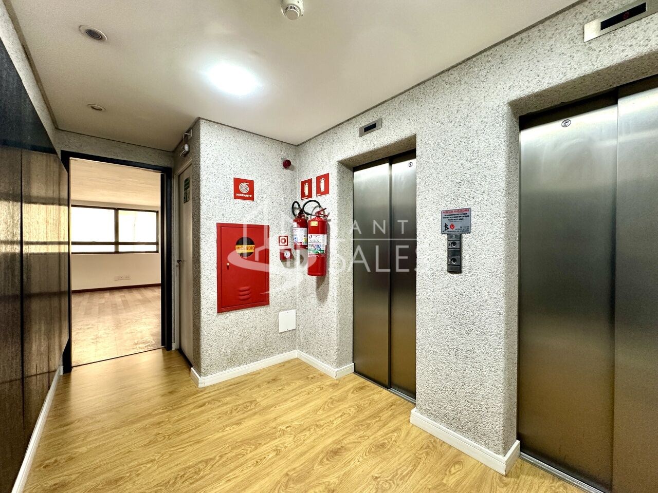 Loja-Salão para alugar, 55m² - Foto 18
