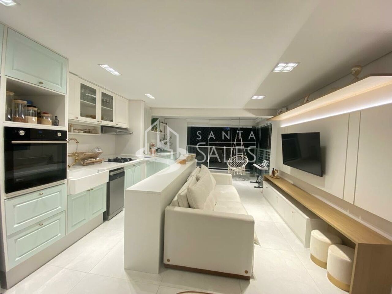Apartamento à venda com 2 quartos, 68m² - Foto 21