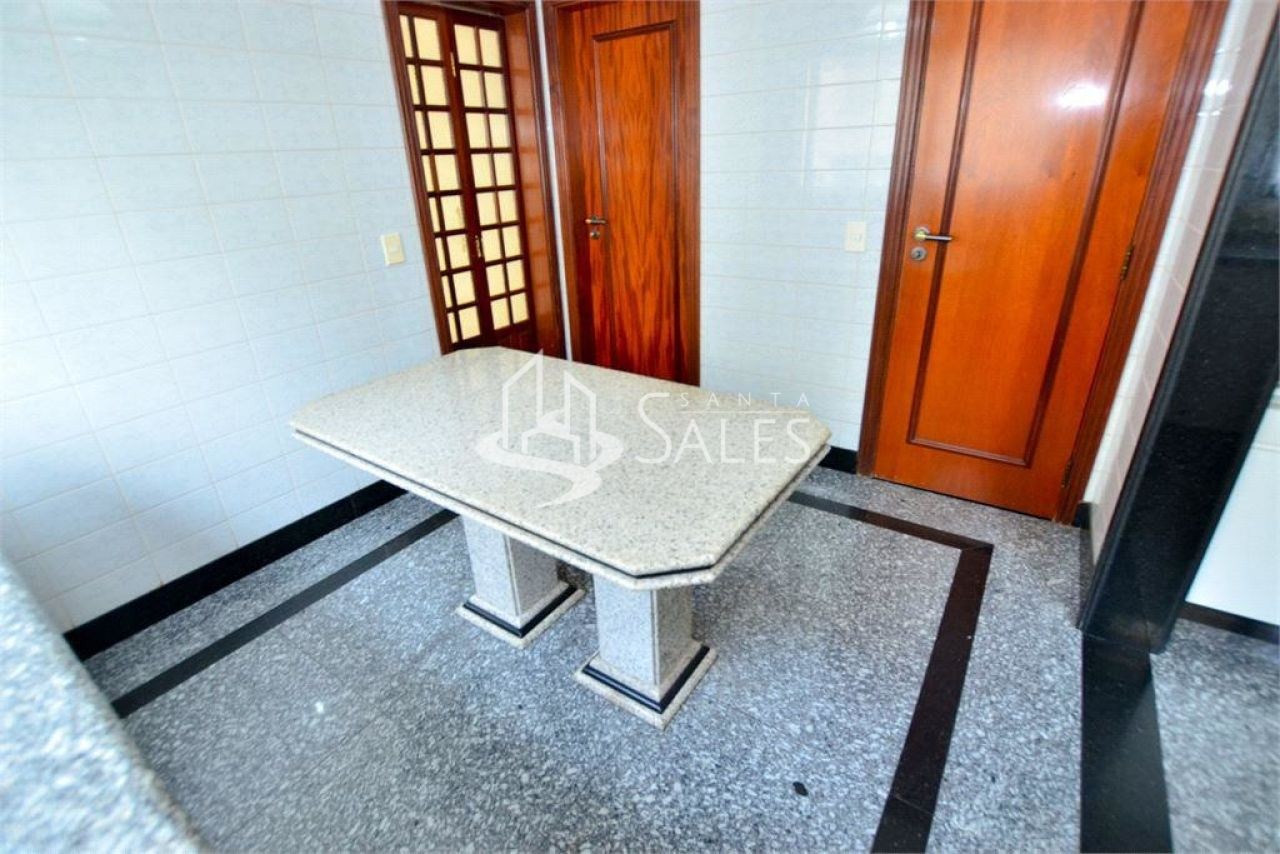 Apartamento à venda com 4 quartos, 220m² - Foto 14