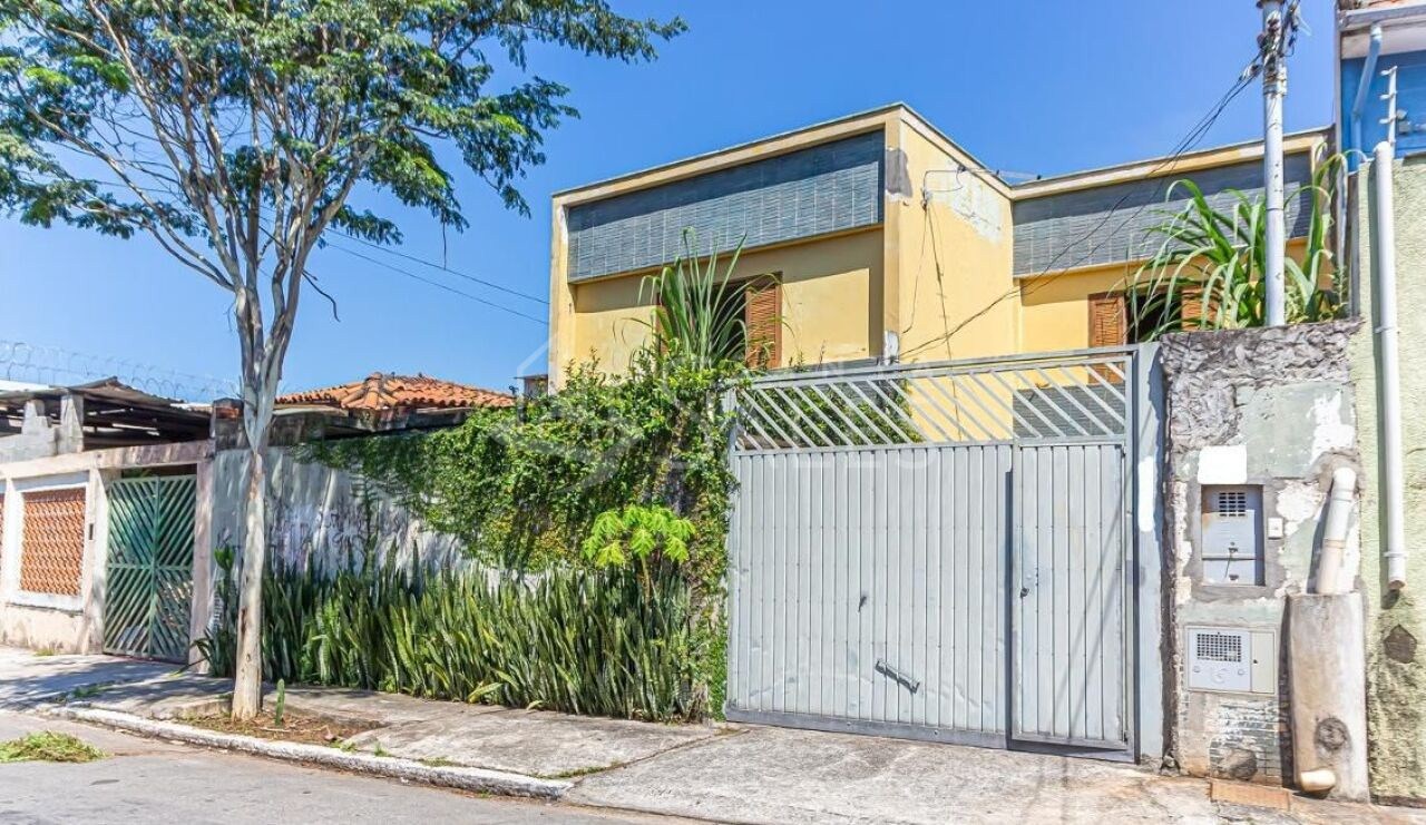 Prédio Inteiro à venda com 2 quartos, 328m² - Foto 1