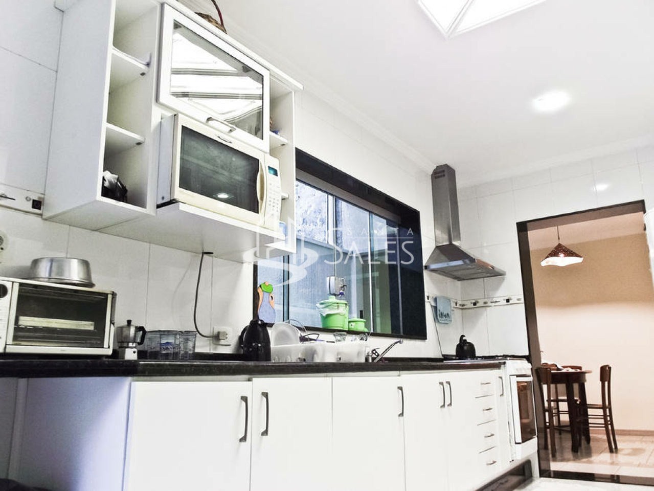 Sobrado, 6 quartos, 122 m² - Foto 1