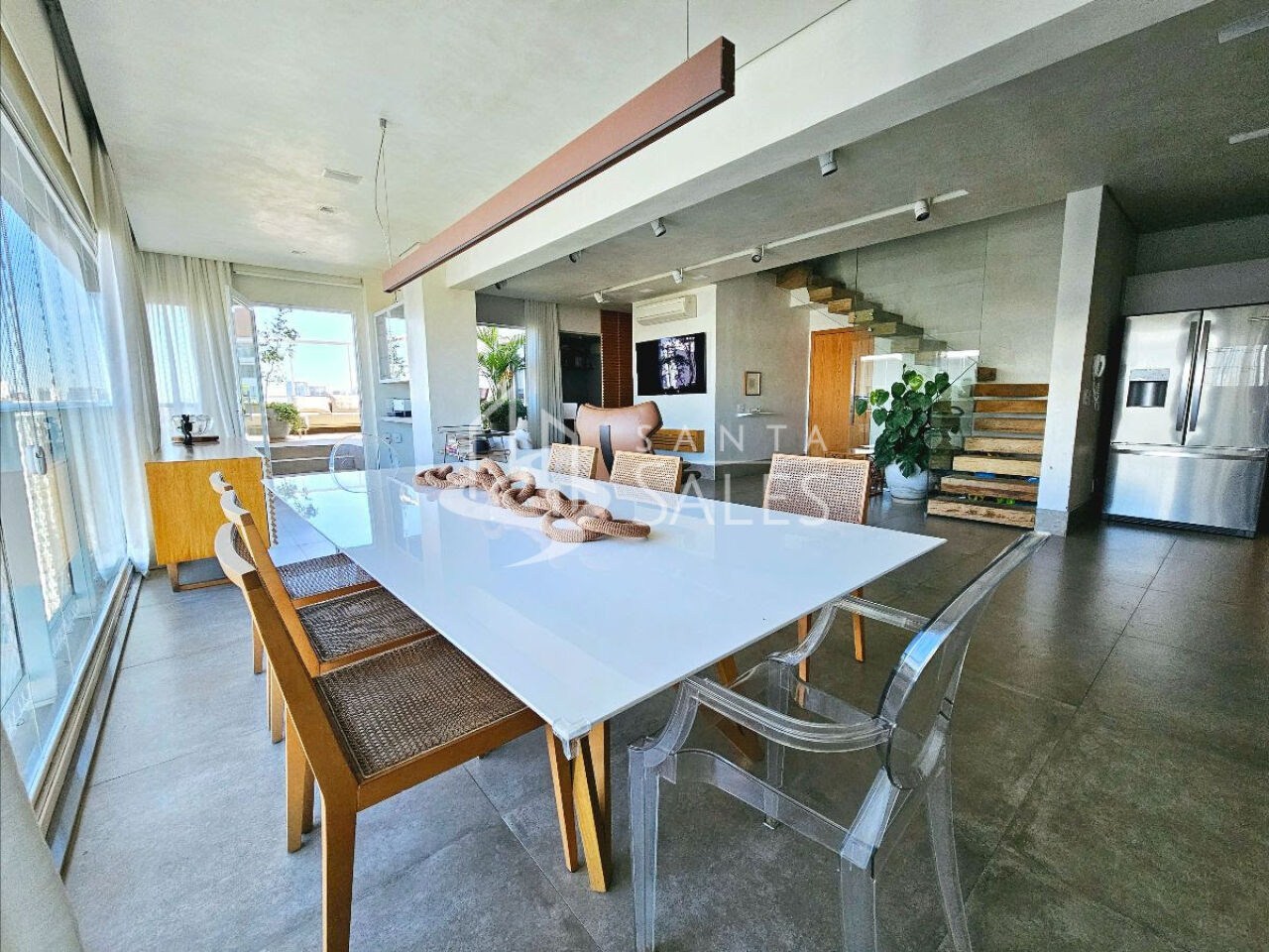 Cobertura à venda com 3 quartos, 230m² - Foto 4