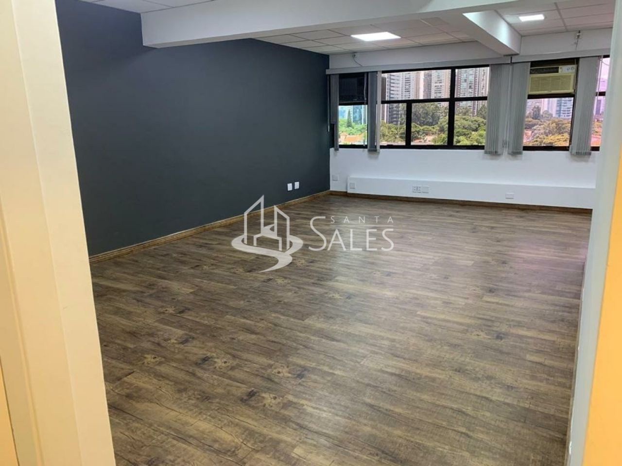 Sala-Conjunto, 100 m² - Foto 1