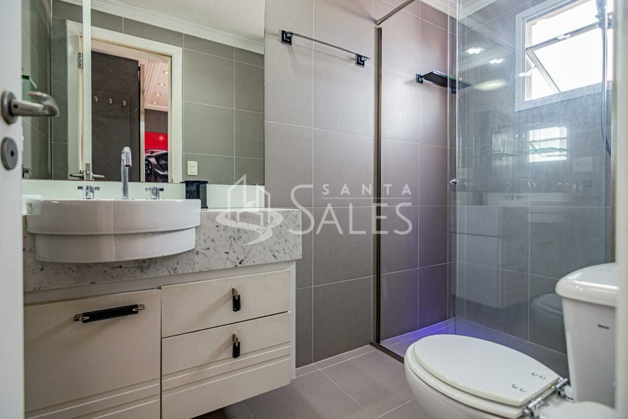 Apartamento para alugar com 4 quartos, 206m² - Foto 7