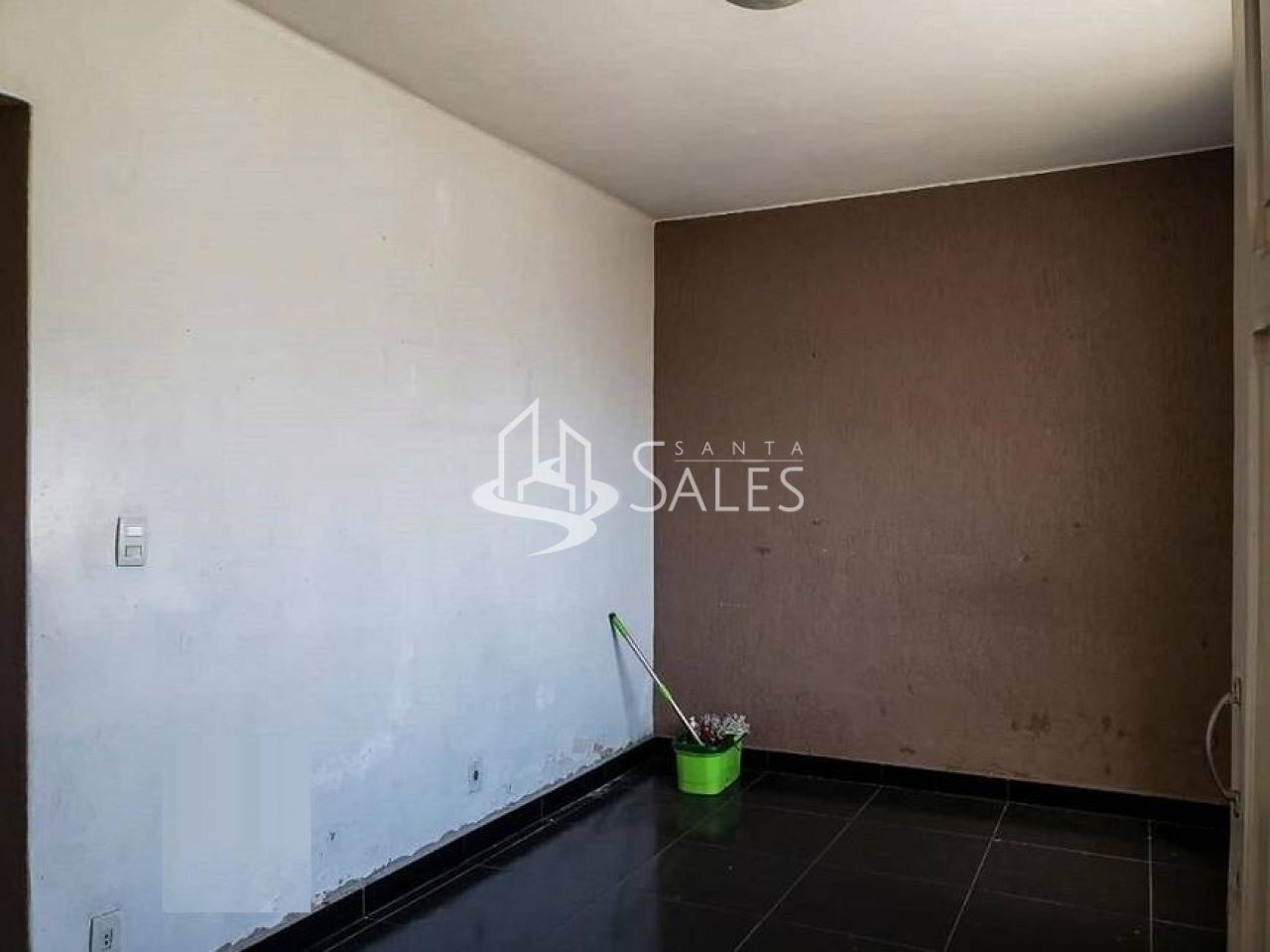 Casa à venda com 2 quartos, 90m² - Foto 9
