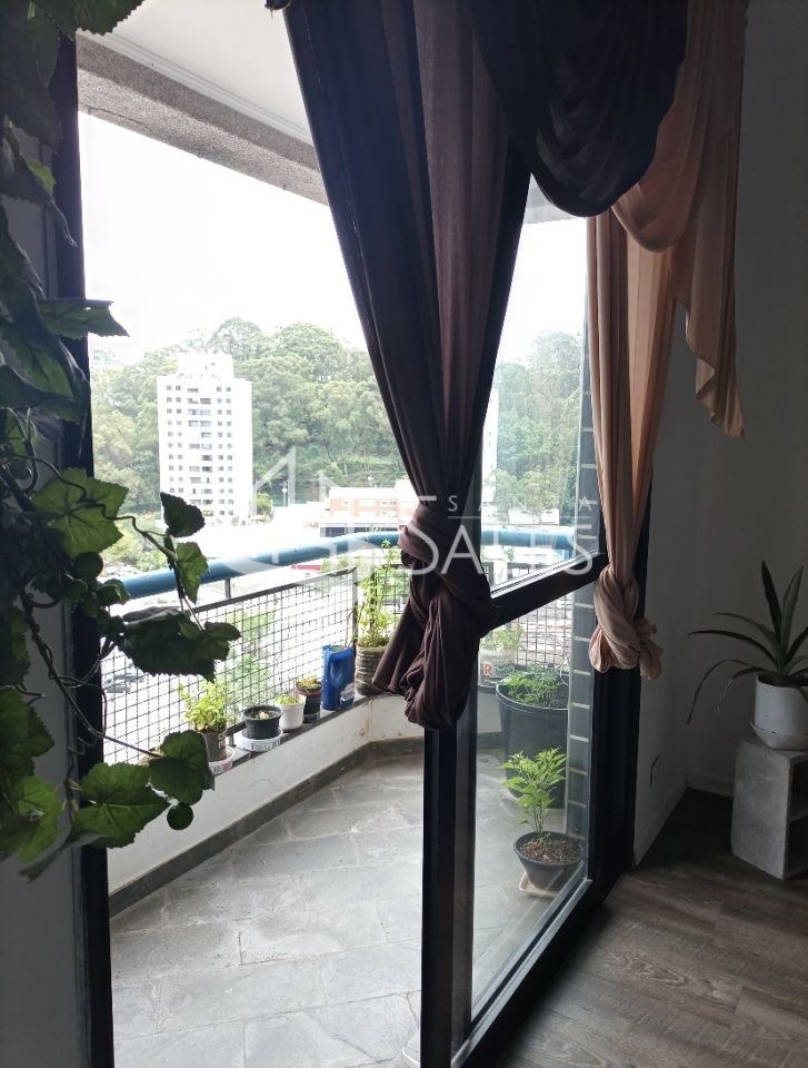 Apartamento para alugar com 3 quartos, 98m² - Foto 3