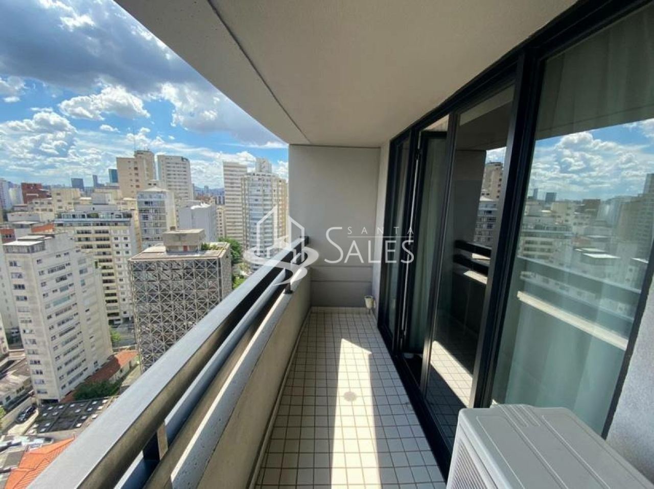 Apartamento à venda com 1 quarto, 34m² - Foto 1