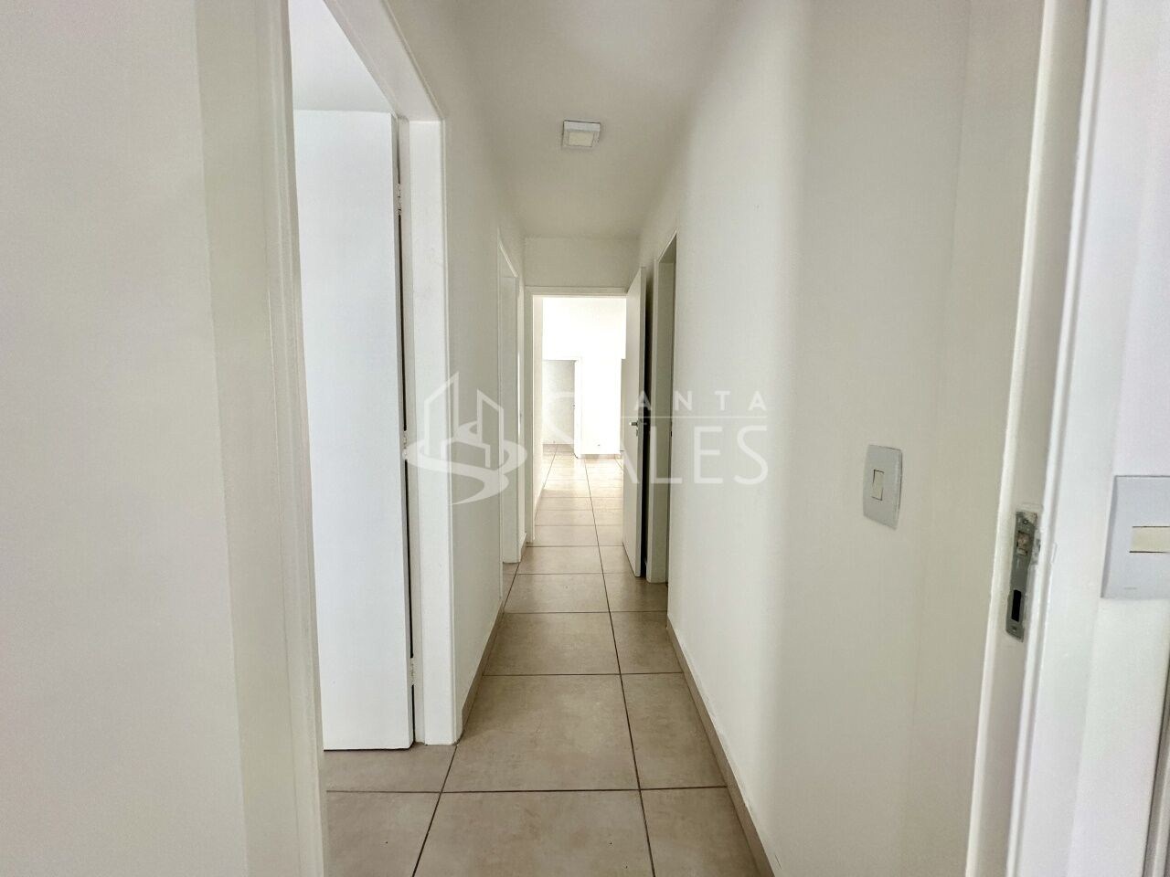 Apartamento para alugar com 3 quartos, 157m² - Foto 9