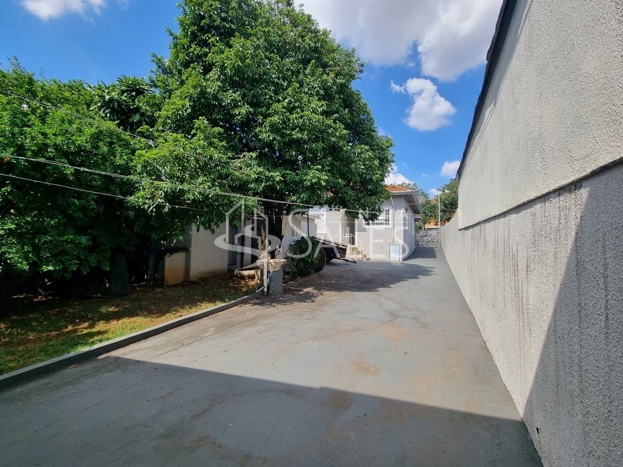 Casa, 7 quartos, 251 m² - Foto 2